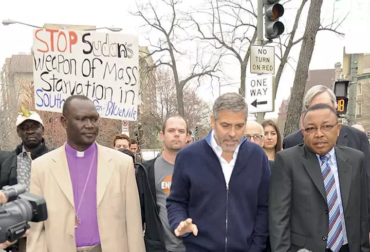 [FOTO] Experienţă suedeză la concertul Woodkid