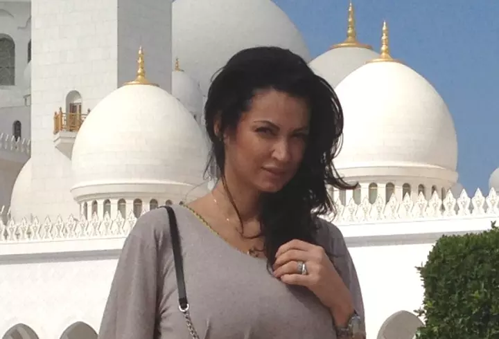 Uite cum arată sora Laurei Cosoi!