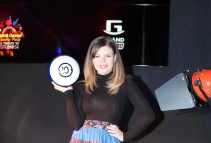 Laura Cosoi a lansat o carte de bucate - FOTO