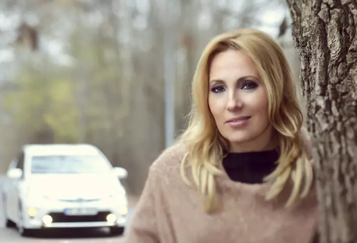 Pe cine iubește Lili Sandu