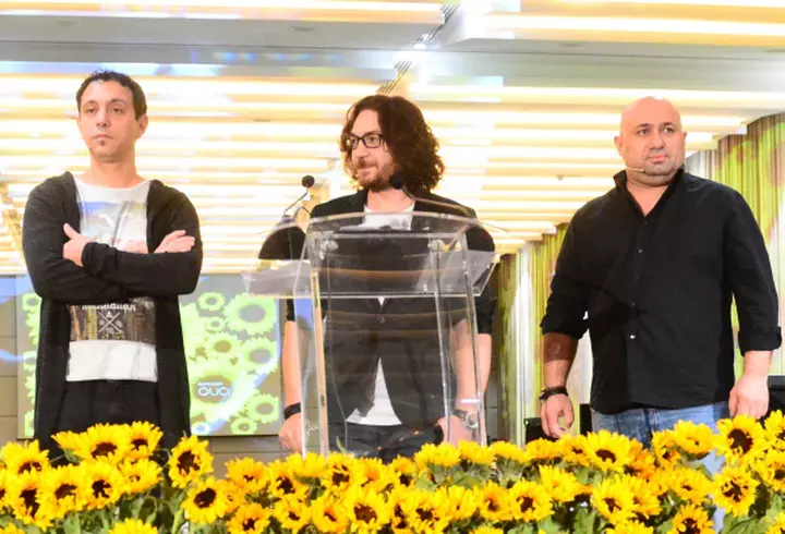 Laura Cosoi a lansat o carte de bucate - FOTO