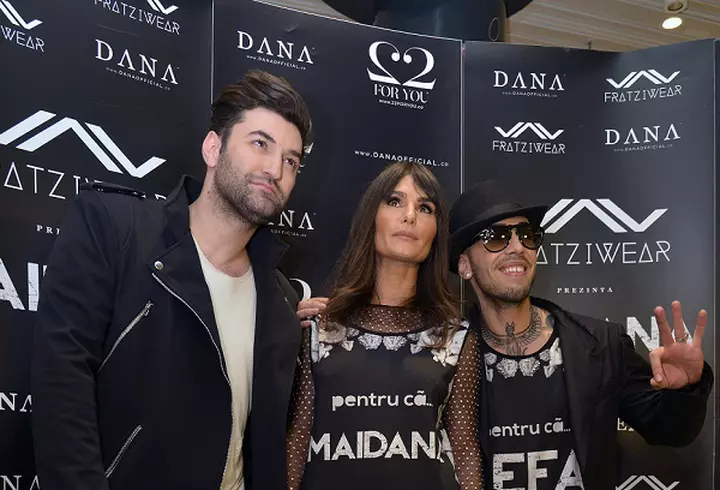 Laura Cosoi a lansat o carte de bucate - FOTO