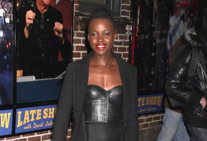 INNA a lansat Cola Song, unul dintre cele mai sexy videoclipuri 