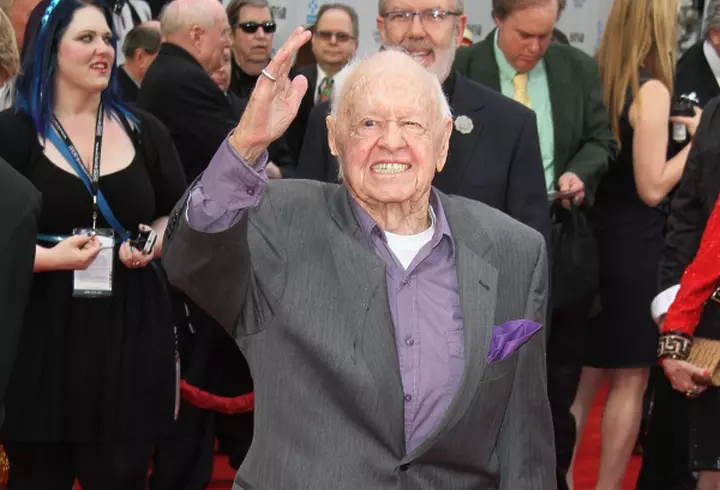 INNA a lansat Cola Song, unul dintre cele mai sexy videoclipuri 