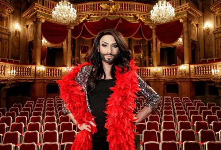 Carmen Brumă s-a externat. Vedeta a dezvăluit numele bebeluşului