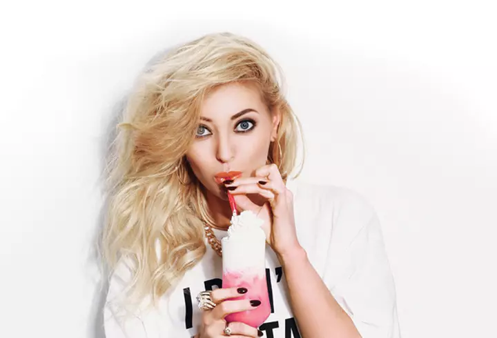 Pe cine iubește Lili Sandu