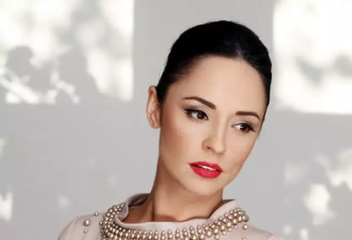 Carmen Brumă s-a externat. Vedeta a dezvăluit numele bebeluşului