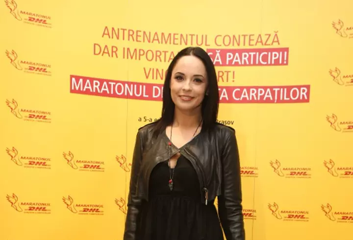 Eros Ramazzotti şi Marica Pellegrinelli  – Super îndrăgostiţi la Paris