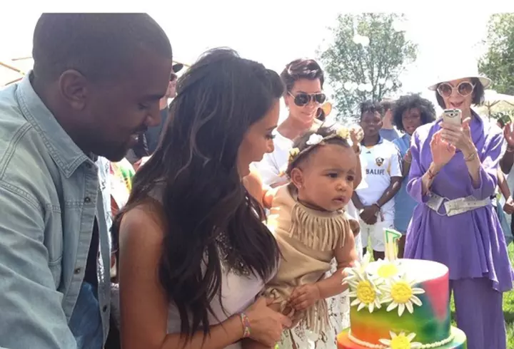 Dana Rogoz şi-a botezat băieţelul