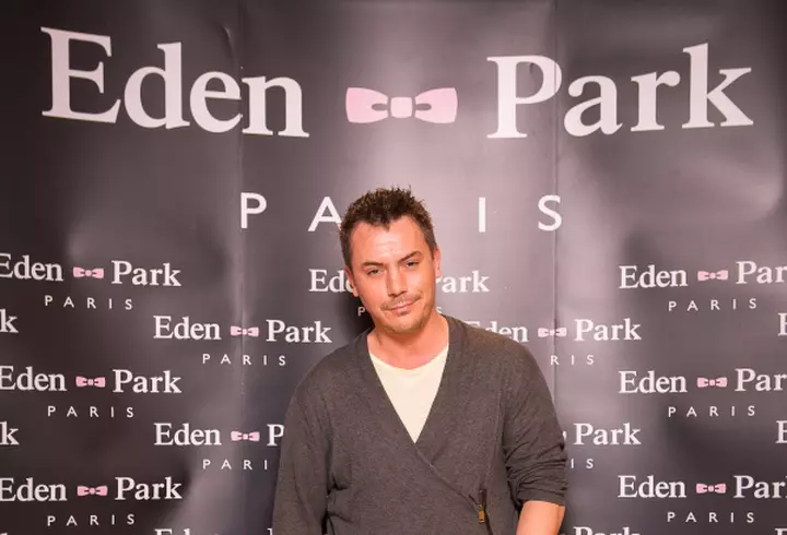 Eros Ramazzotti şi Marica Pellegrinelli  – Super îndrăgostiţi la Paris