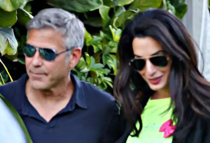 Eros Ramazzotti şi Marica Pellegrinelli  – Super îndrăgostiţi la Paris