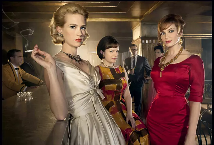 7 lucruri pe care trebuie să le ştiţi despre filmul „Cenuşăreasa”