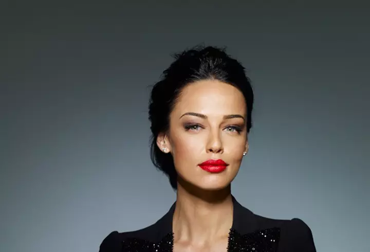 5 vedete cu operaţii estetice la vârste fragede  