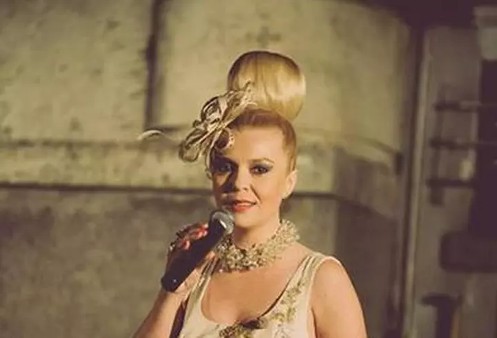  Top 7 idei de coafuri inspirate de vedete