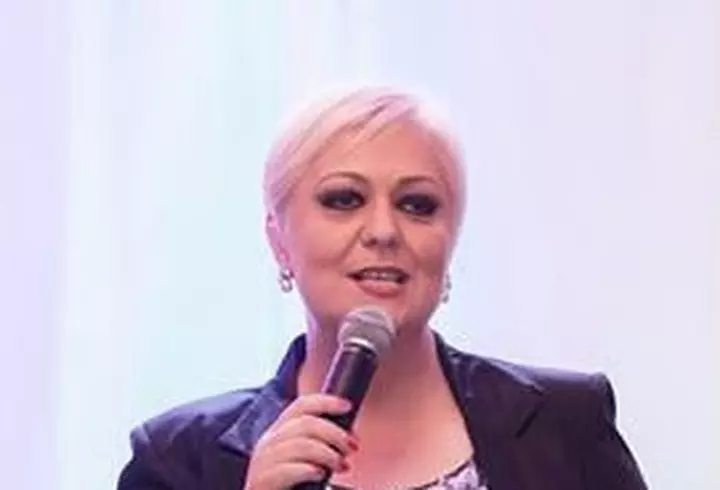 Alexandra Bădoi - Vacanţă de vis cu cele mai frumoase apusuri de soare