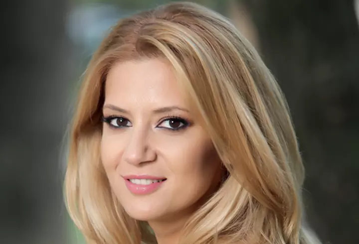 Lily James are silueta de invidiat a unei adevărate prinţese Disney