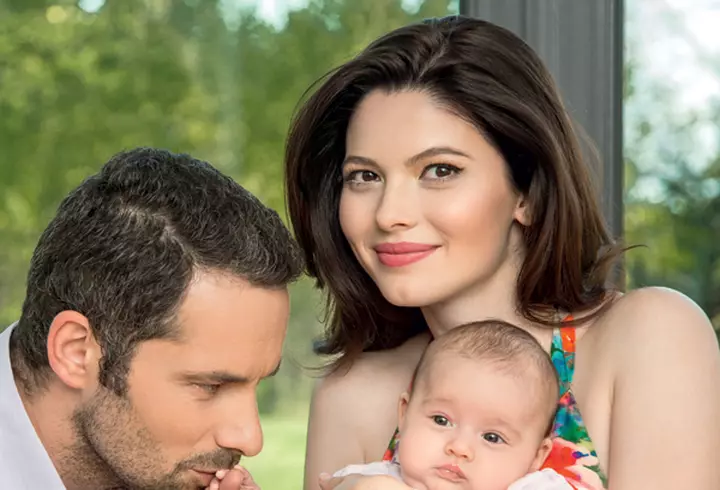 Pe cine iubește Lili Sandu