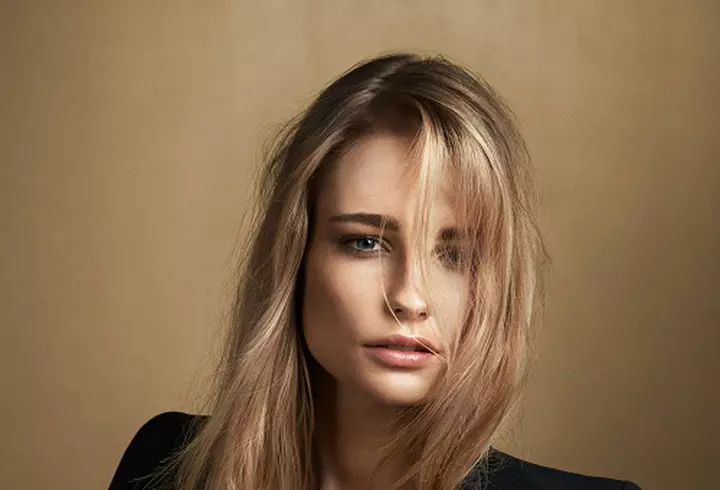 Lily James are silueta de invidiat a unei adevărate prinţese Disney