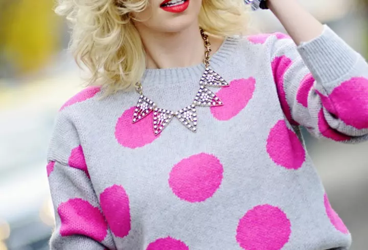 Lily James are silueta de invidiat a unei adevărate prinţese Disney