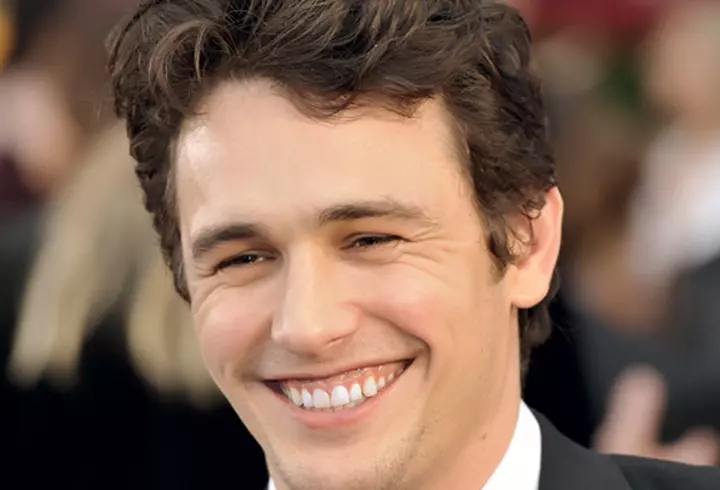 Cine este Rosamund Pike?