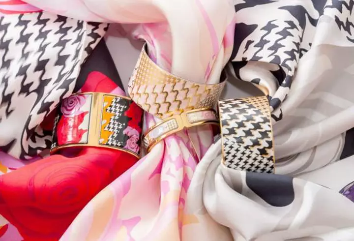 Opel si efectul OH! te aduc pe coperta revistei ELLE!