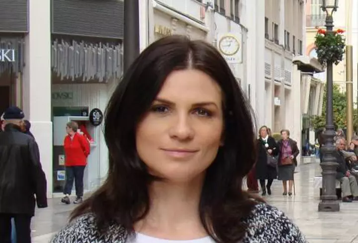 Ellie White – Extrem de activă, deşi este însărcinată