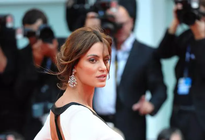 Ellie White – Extrem de activă, deşi este însărcinată