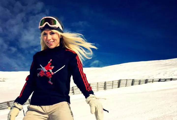 Ellie White – Extrem de activă, deşi este însărcinată