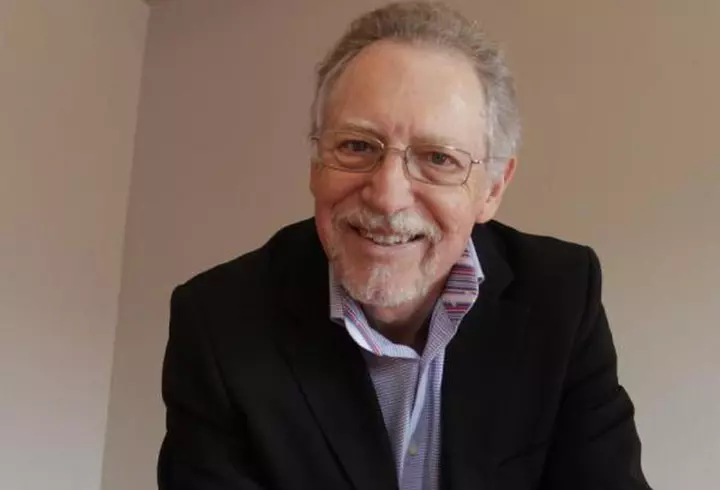 Ellie White – Extrem de activă, deşi este însărcinată