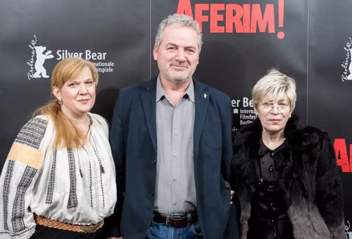 “Nu Mă Uita”: șase artiști și o colecție inedită, cu puternice accente de neconvențional