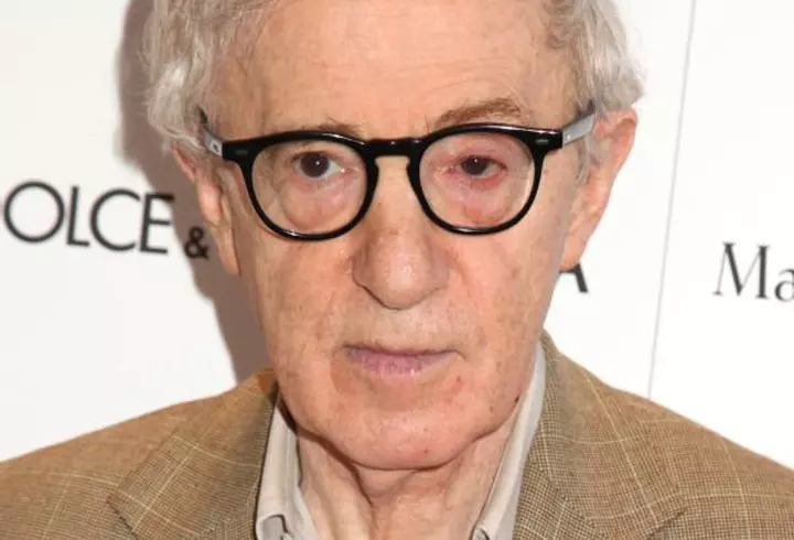 Meghan Markle poartă un inel cu Mâna Fatimei pentru a se proteja de deochi!