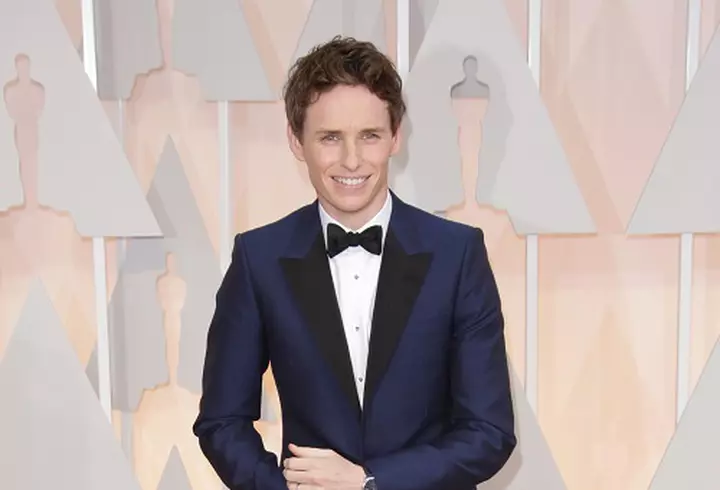 Mila Kunis şi Ashton Kutcher s-au căsătorit