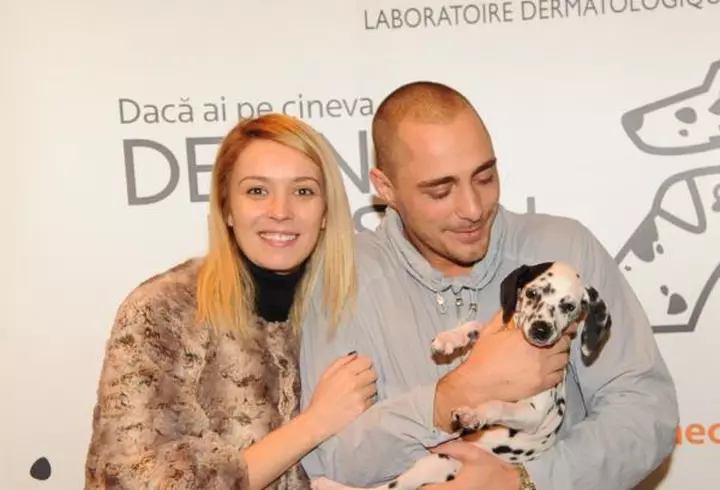 “Nu Mă Uita”: șase artiști și o colecție inedită, cu puternice accente de neconvențional