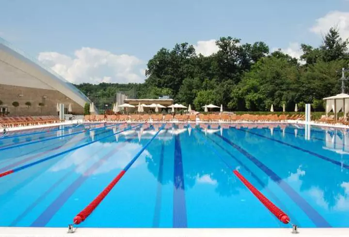 (P) Cum să devii un superstar în această toamnă. Jennifer Lopez îţi dezvăluie secretul!