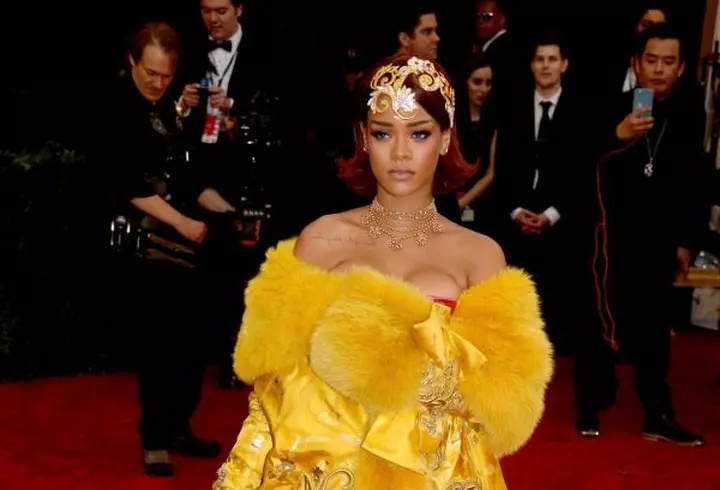 Jane Birkin renunţă la geanta care îi poarta numele