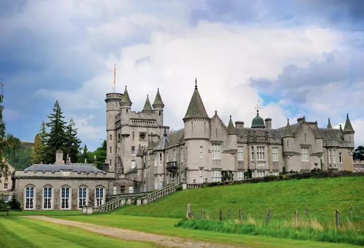 (P) Cele mai interesante tradiții de Paște, pe insula Corfu