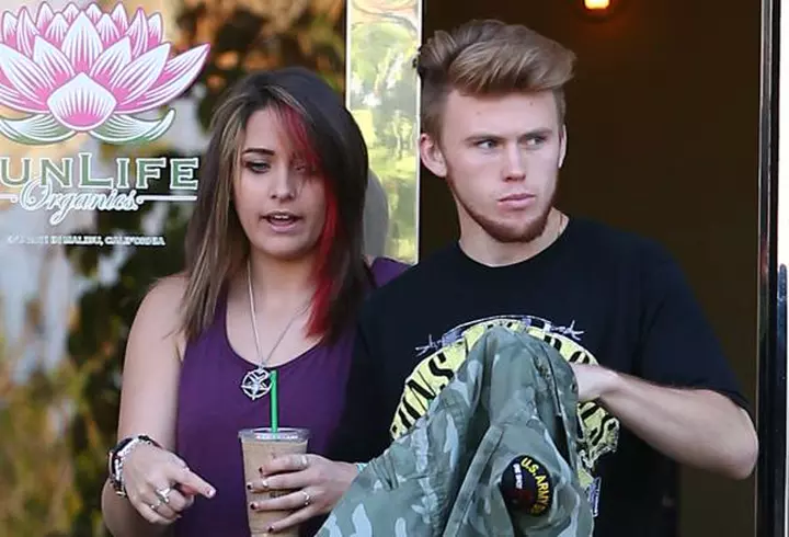 Bruce Jenner, tatăl vitreg al lui Kim Kardashian - Primele fotografii ca femeie