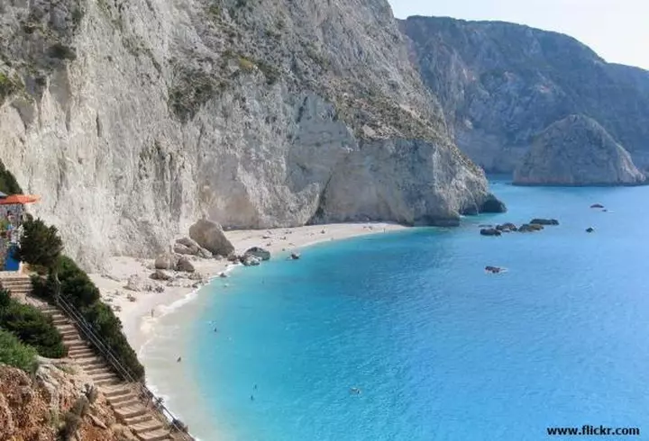 (P) Cele mai interesante tradiții de Paște, pe insula Corfu