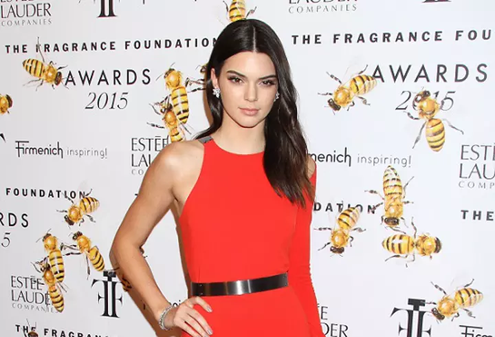 Jane Birkin renunţă la geanta care îi poarta numele