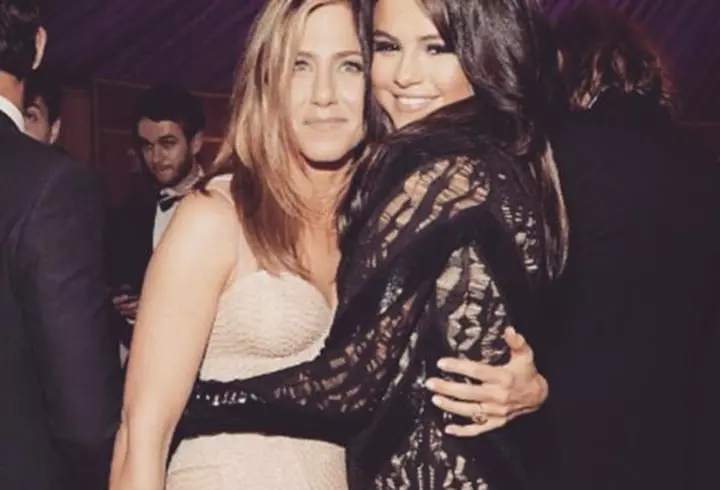 Miley Cyrus este bisexuală