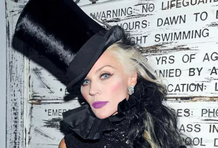 Amal Clooney – Cine e femeia în faţa căreia nu a rezistat nici cel mai celebru burlac