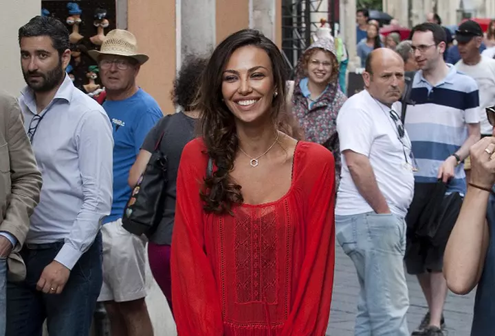 Miley Cyrus este bisexuală