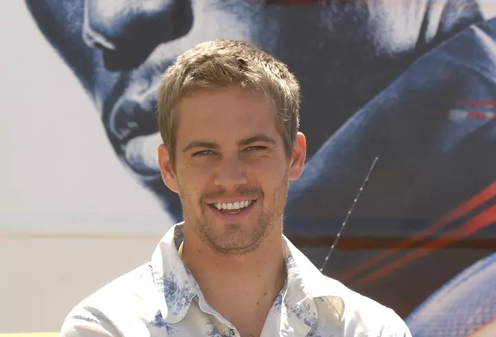 Miley Cyrus este bisexuală