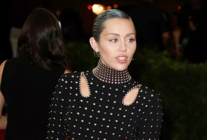 Virgil Ianţu – Un show cu multe surprize