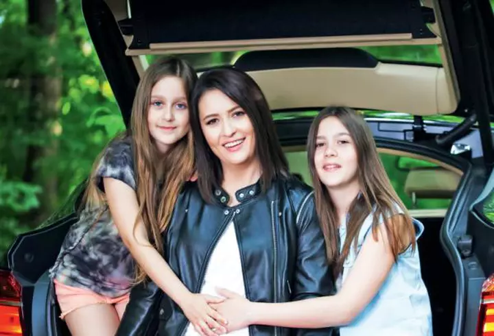 Amal Clooney – Cine e femeia în faţa căreia nu a rezistat nici cel mai celebru burlac