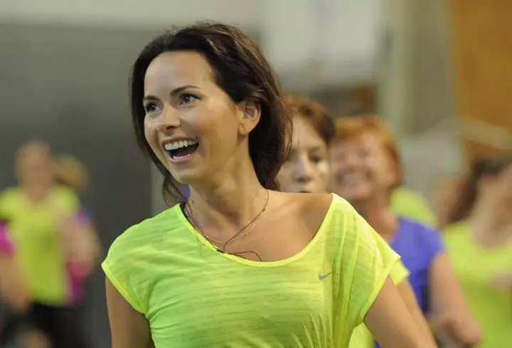 Miley Cyrus este bisexuală