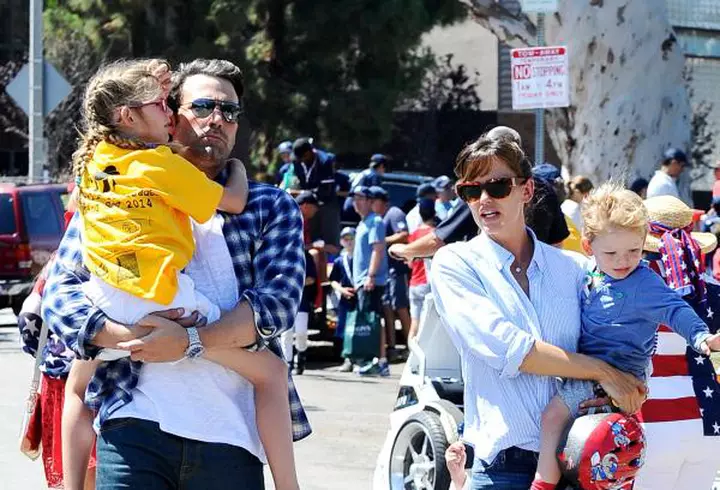 George Clooney renunţă la vila lui de pe Lacul Como