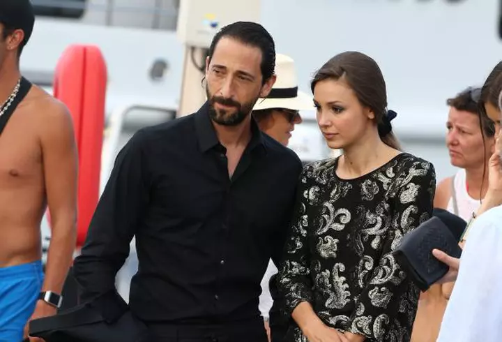 Prinţul George crede că este mai mare