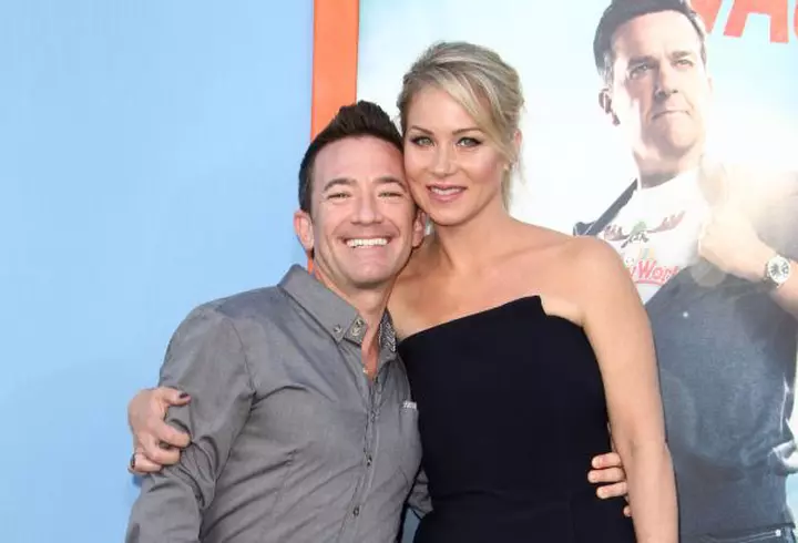 Chrissy Teigen – Goală pe coperta unei reviste