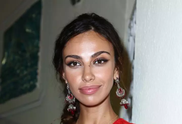 Jane Birkin renunţă la geanta care îi poarta numele